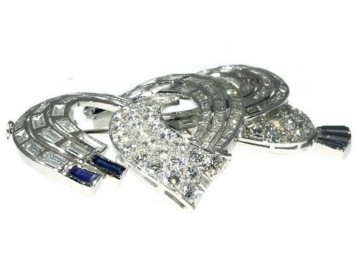 Over 8 Carat Diamonds Platinum Estate Brooch (image 2 of 6)